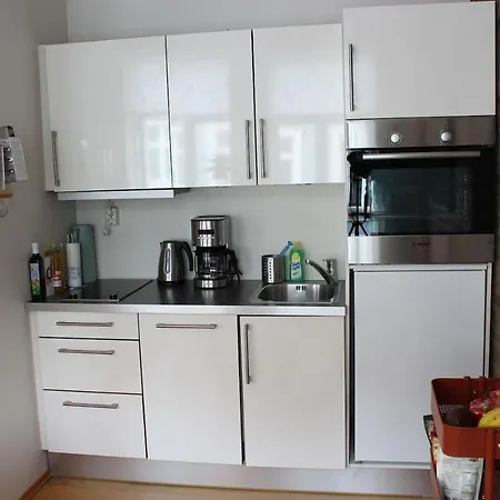 Vibrant And Lively Central Location. Mb302 Bergen